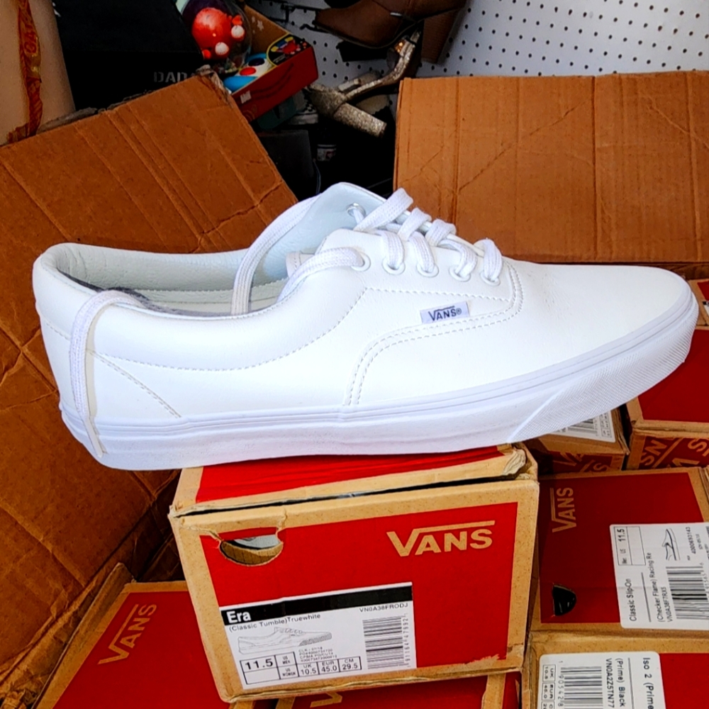 Vans Era